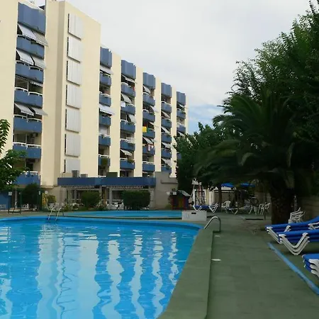 Alboran Arysal Apts 살루